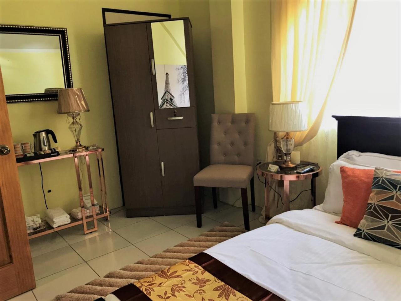 Belfort House B&B Valencia  Room photo